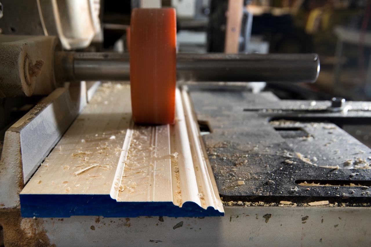 Moulder in Production — Flooring / Moulding
